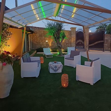 Casa Maya Brucoli Buitenkant foto
