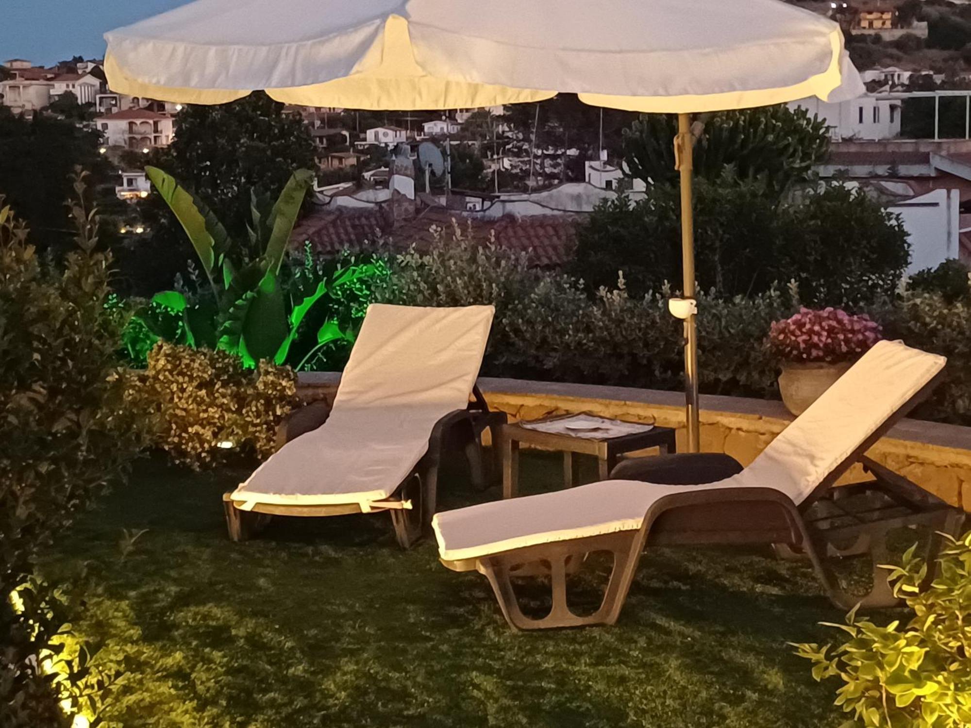 Casa Maya Brucoli Buitenkant foto